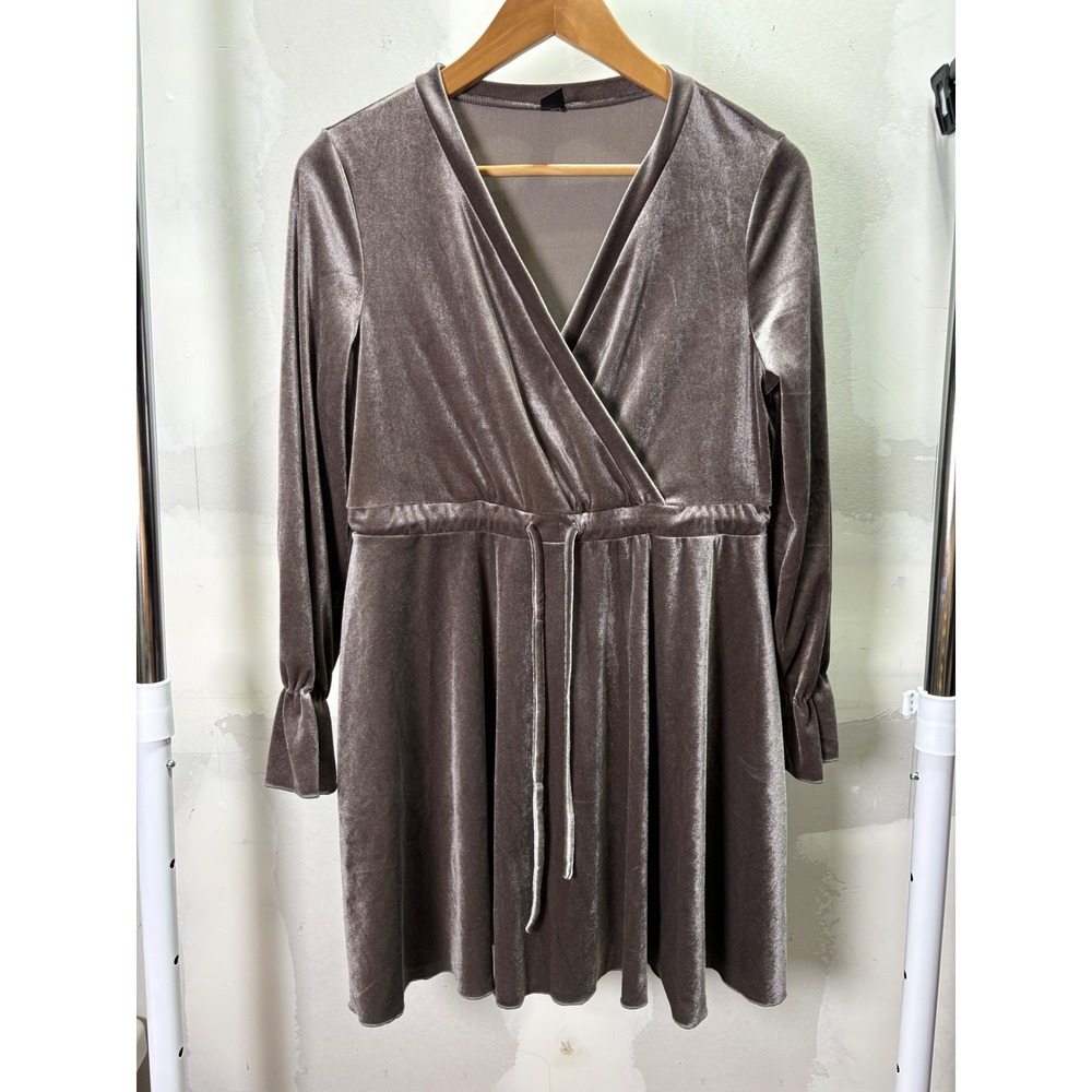 SHEIN Womens XS Taupe Velvet Wrap V-Neck Mini Dress Long Sleeve Fit‎ and Flare